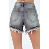 Shorts oscuros con dobladillo y cintura deshilachados